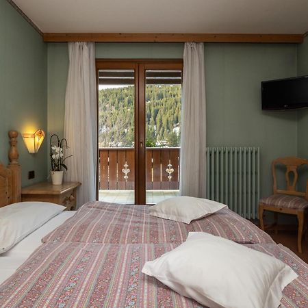 Hotel Garni Norma Madonna di Campiglio Exterior foto