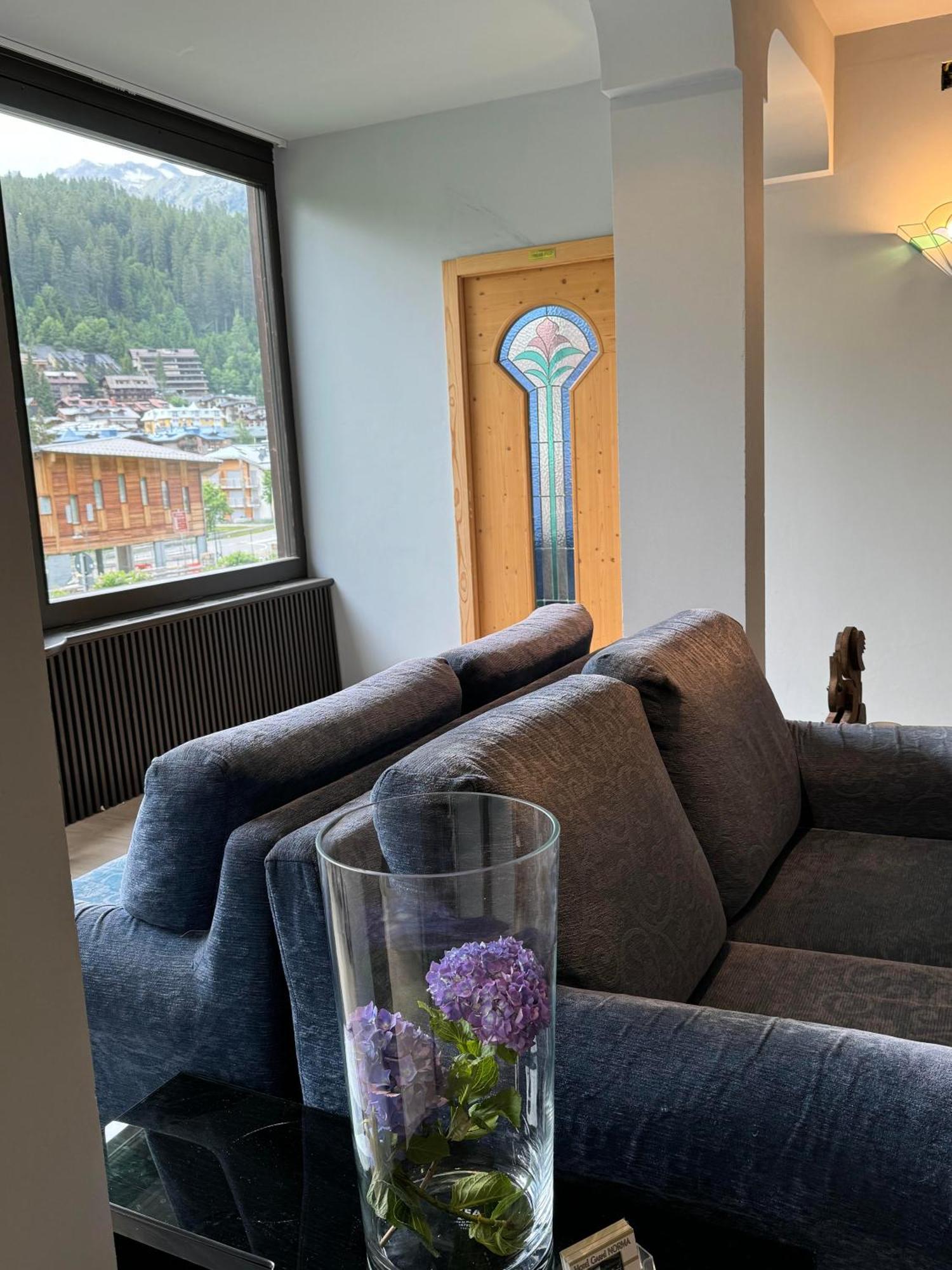 Hotel Garni Norma Madonna di Campiglio Exterior foto